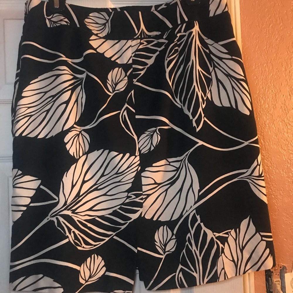 SOLD Ann Taylor skirt